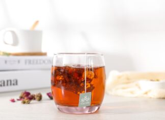 Odkryj Świat Luksusowych Herbat: Podróż Pełna Smaków i Aromatów