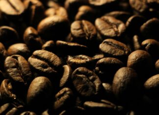 Jak Japończycy piją kawę i czy żyją dłużej?